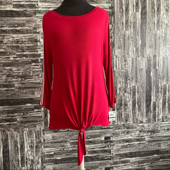 Real Red Spring Mix DC INC soft ribbed bottom tie Everyday casual/active top NWT - Picture 2 of 9